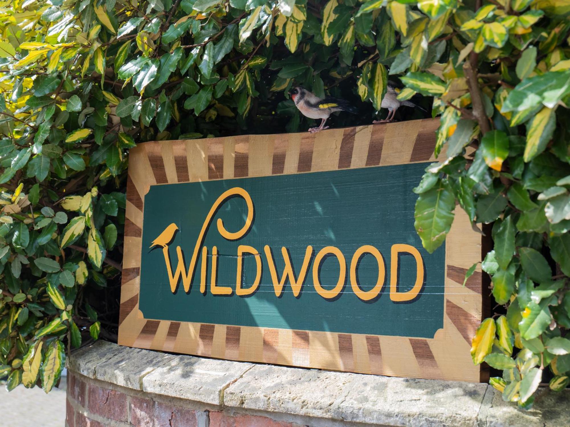 Wildwood B&B Lymington Bagian luar foto