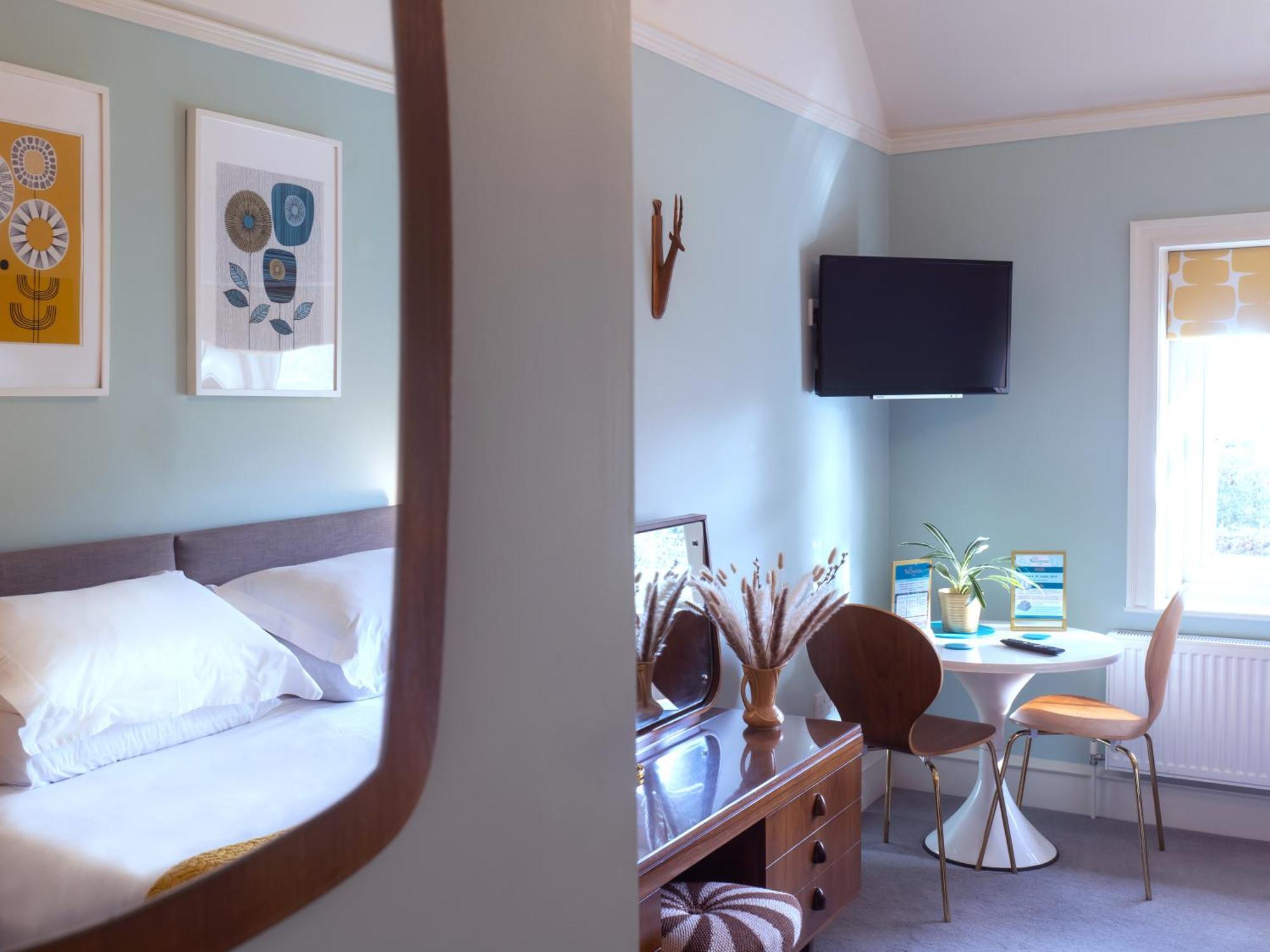 Wildwood B&B Lymington Bagian luar foto